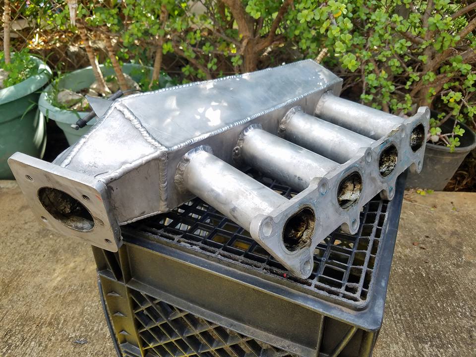 Name:  intake%20mani2_zpsdxggermv.jpg
Views: 114
Size:  128.2 KB