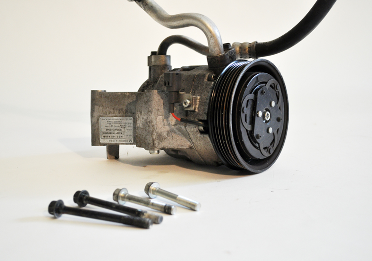 Name:  MX5_AC_Compressor.jpg
Views: 402
Size:  224.6 KB