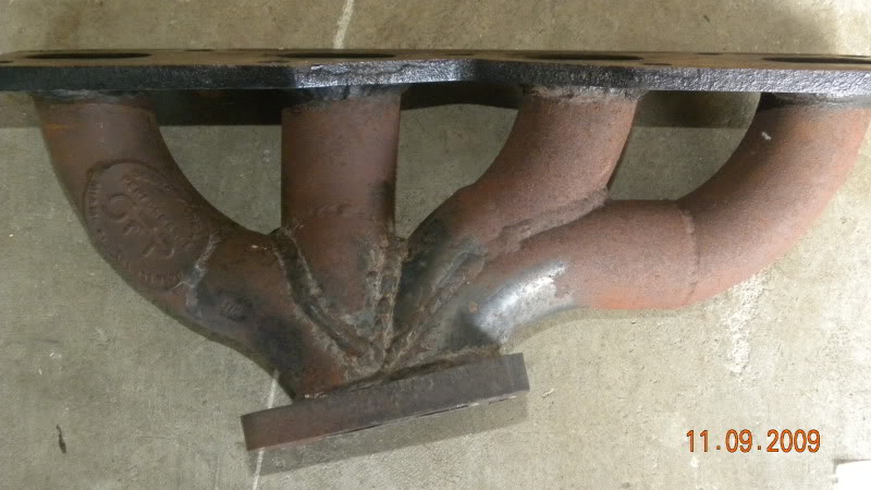 Name:  ultra2010003.jpg
Views: 72
Size:  101.8 KB