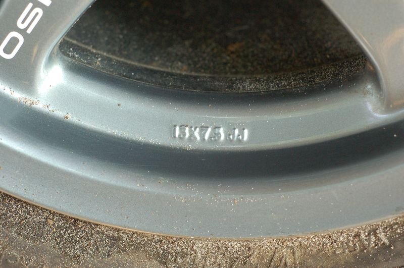 Name:  lens7513.jpg
Views: 83
Size:  105.4 KB