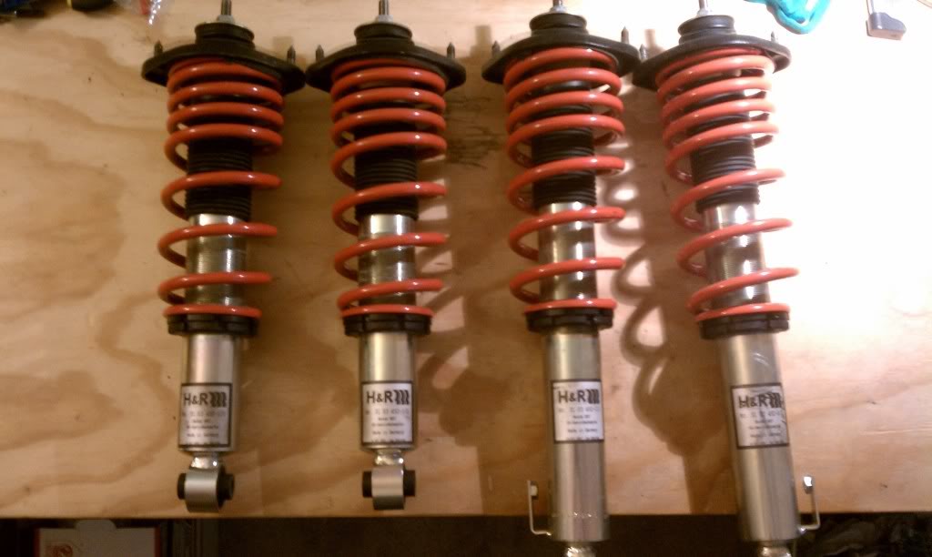 Name:  HandR.jpg
Views: 70
Size:  65.1 KB