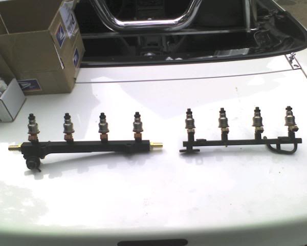 Name:  oldandnewfuelrail.jpg
Views: 59
Size:  23.7 KB