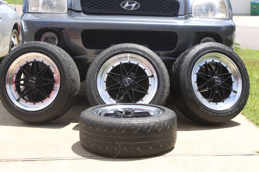 Name:  002.jpg
Views: 431
Size:  128.9 KB