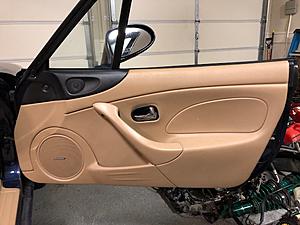 2001 Miata Partout-img_7541.jpg