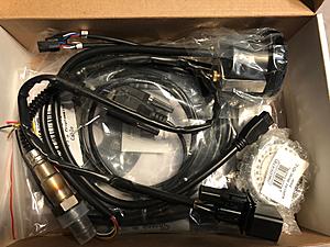 Innovate MTX-L with LM-2 patch cable-img_0590.jpg