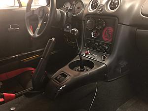 NB Shorty center console, P/S components, 01-05 RB Header-img_4581.jpg