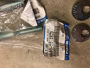 8x Mazda alignment bolt kit, Trackspeed oil feed adapter, 3mm wheel spacers-img_4635.jpg