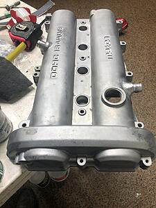 NB1 Valve cover / AN 10 breathers-photo579.jpg