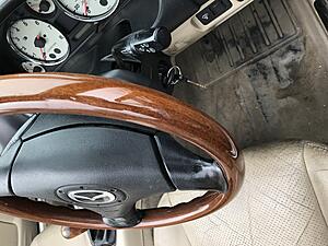 Nardi Wooden Steering Wheel FOR SALE-img_6311.jpg