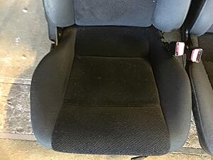 Various Leather / Cloth seats .-img_1813.jpg