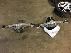 3.6 Fuji LSD , Open 4.1 and 1.6 VSLD Diffs available .-img_2156.jpg