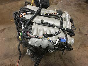 1.8 vvt bare engine   /   1.8 non vvt engine complete-img_2163.jpg