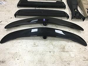 Spoilers / Wind deflectors and Centre consoles  ( Nb1 and NB2 )-img_2195.jpg