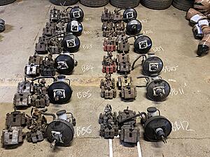 Big brake set ( 270 / 276 from the 6 speed Svt models ) for sale ..-img_2602.jpg