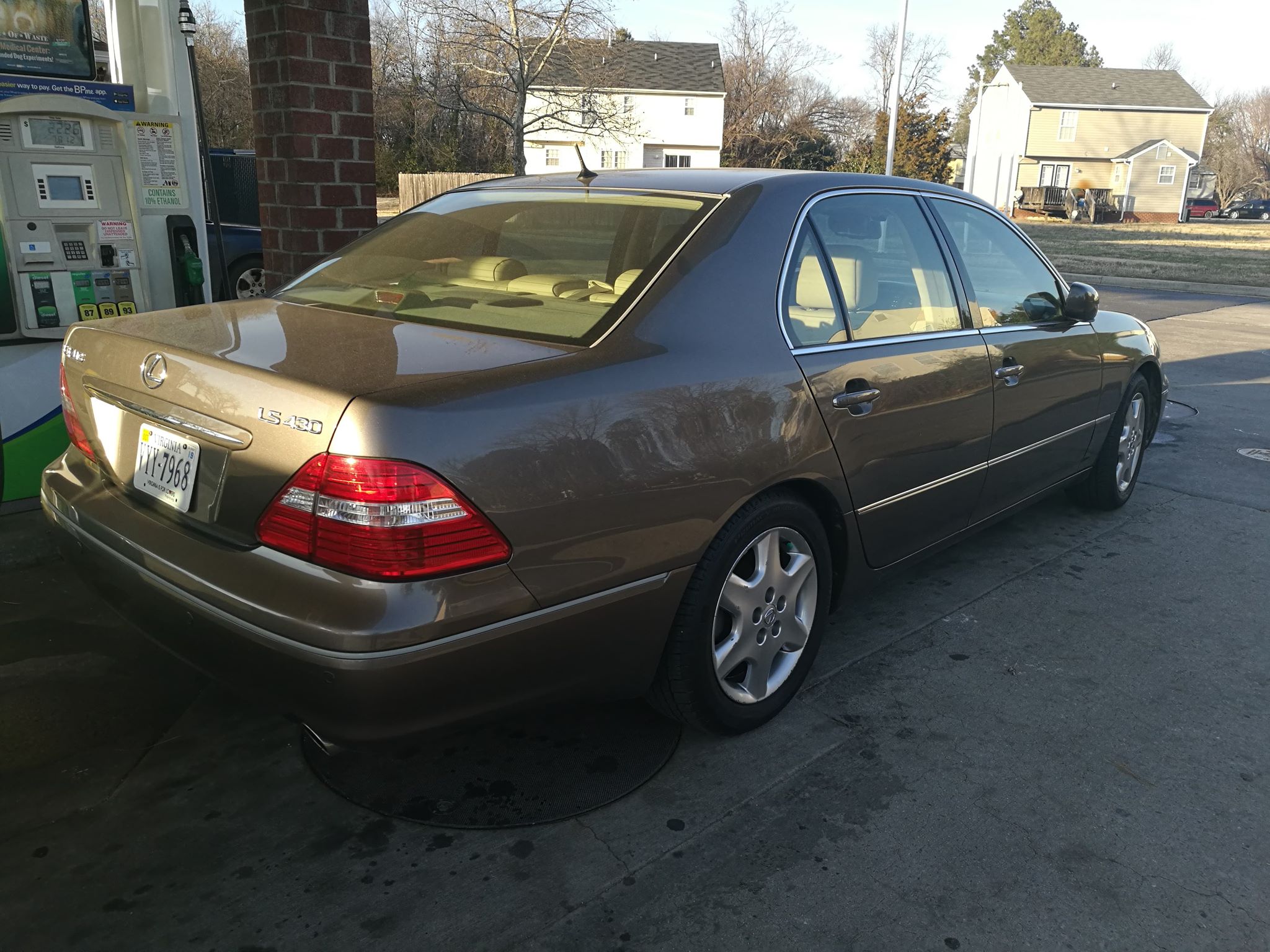 Name:  2AeUlfE.jpg
Views: 43
Size:  427.8 KB