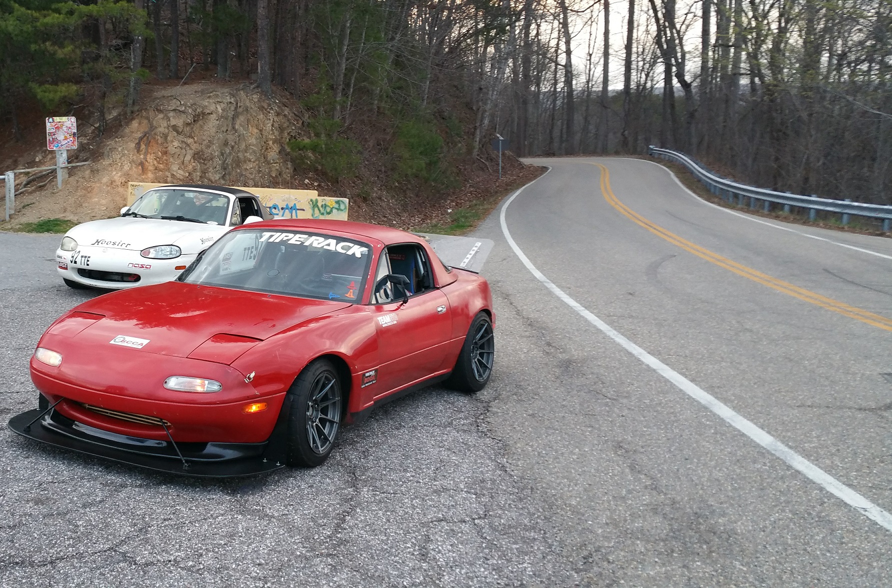 Name:  khl4JL6.jpg
Views: 271
Size:  915.8 KB