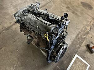 Bare 1.8 VVT Engines for sale..-img_9156.jpg