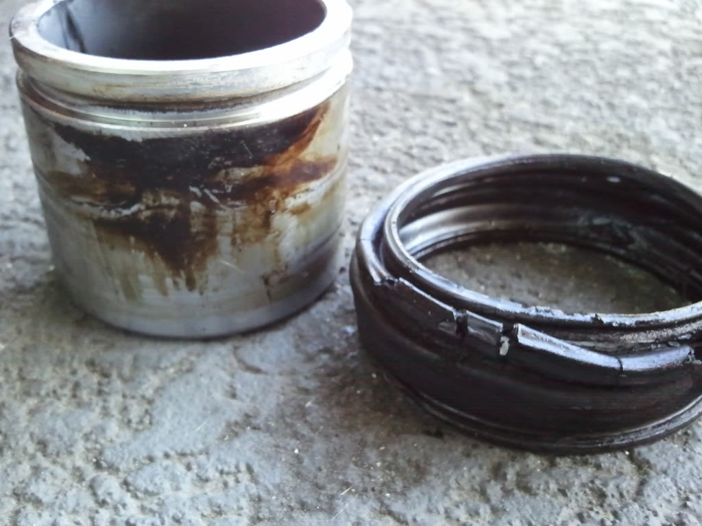 Name:  2010-10-19163842.jpg
Views: 113
Size:  102.7 KB