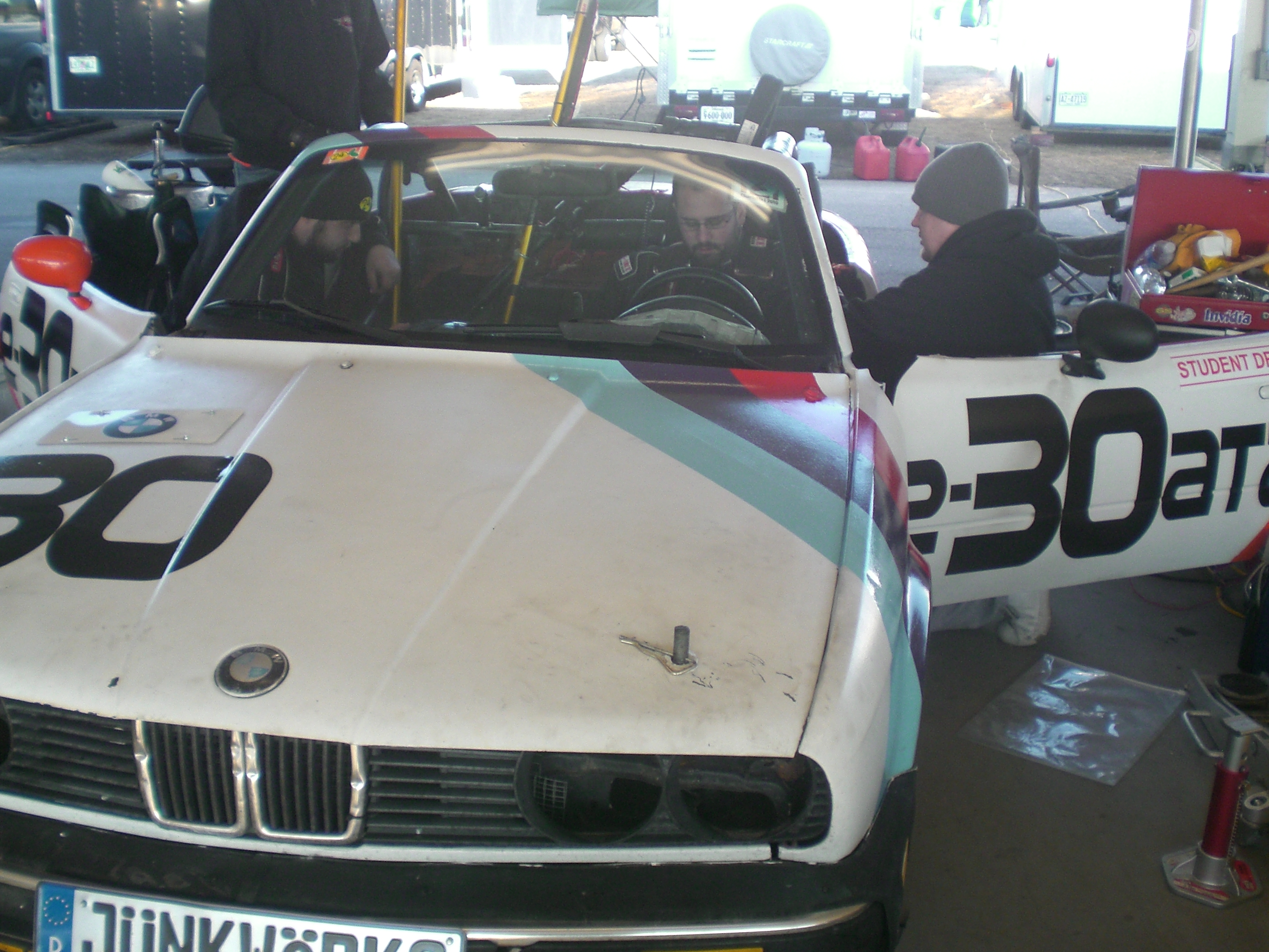 Name:  hoodpin1.jpg
Views: 2107
Size:  3.10 MB