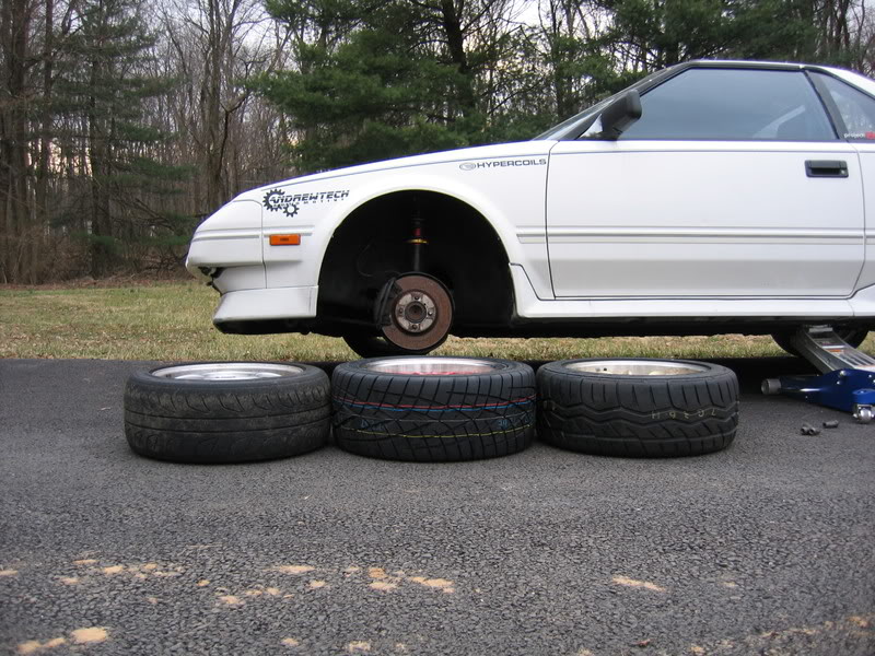 Name:  NewWheels-Tires03-10-09002.jpg
Views: 765
Size:  135.5 KB