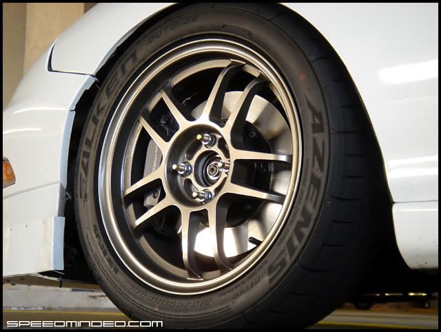 Name:  Porsche_Brakes_01_sm.jpg
Views: 2306
Size:  63.6 KB