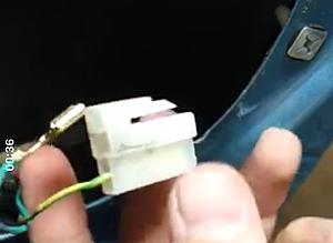 Nb speaker connector-e2e663c5-0d5c-4bd7-a5fa-fe00eaa51db1.jpeg